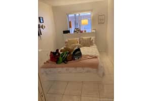 17000 NW 67th Ave, Hialeah, FL 33015, Sold 01/07/20