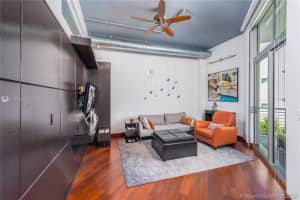 2001 Meridian Ave, Miami Beach, FL 33139, Sold 03/20/20