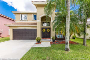 435 SW 205th Ave, Pembroke Pines, FL 33029, Sold 11/12/19