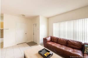 9541 N Vermosa Ln, Tamarac, FL 33321, Sold 10/25/19