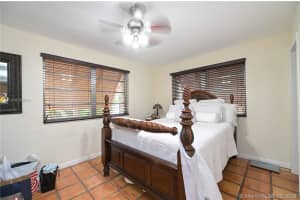 9350 SW 77th Ave APT G3, Miami, FL 33156, Sold 10/31/19