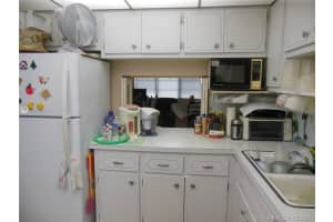 400 NE 20th St APT B114, Boca Raton, FL 33431, Sold 08/31/21