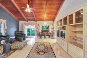 2170 Nova Village Dr, Davie, FL 33317, Sold 10/28/19