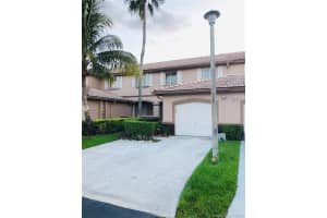 7322 SW 162nd Pl, Miami, FL 33193, Sold 11/04/19