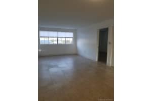 6195 NW 186th St, Hialeah, FL 33015, Sold 11/08/19