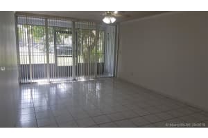 9220 Fontainebleau Blvd, Miami, FL 33172, Sold 10/25/19
