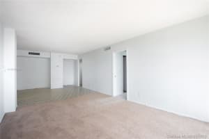 3301 N Country Club Dr, Miami, FL 33180, Sold 01/20/20