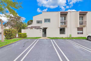 4706 SW 67th Ave APT M1, Miami, FL 33155, Sold 10/30/19