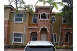726 SW 107th Ave, Pembroke Pines, FL 33025, Sold 02/21/20