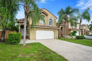 15635 SW 100th Terrace, Miami, FL 33196, Sold 05/29/20