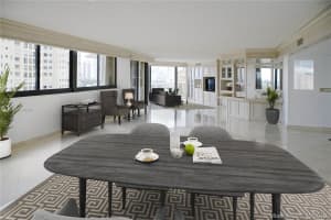 20185 E Country Club Dr, Aventura, FL 33180, Sold 03/13/20