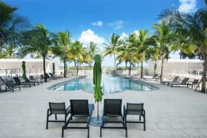 4925 Collins Ave CU14, Miami Beach, FL 33140, Sold 01/18/21