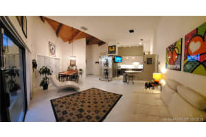 2715 Parkview Dr S, Hallandale Beach, FL 33009, Sold 03/06/20