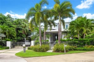 750 S Mashta Dr, Key Biscayne, FL 33149, Sold 04/30/20