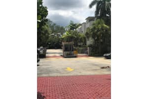 6900 N Kendall Dr APT A306, Pinecrest, FL 33156, Sold 01/24/20