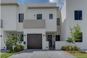 484 SW 91st Pl, Miami, FL 33174, Sold 11/04/19
