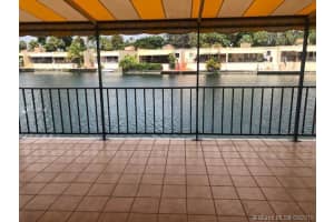 15504 Sharpecroft Dr, Miami Lakes, FL 33014, Sold 10/30/19
