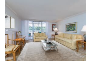 600 Grapetree Dr APT 3DS, Key Biscayne, FL 33149, Sold 11/12/19