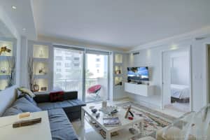 345 Ocean Dr, Miami Beach, FL 33139, Sold 09/30/20