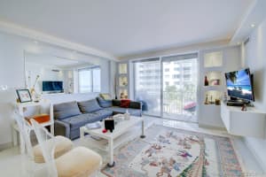 345 Ocean Dr, Miami Beach, FL 33139, Sold 09/30/20