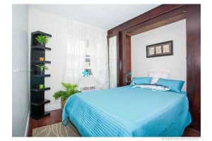 335 Ocean Dr, Miami Beach, FL 33139, Sold 10/01/21