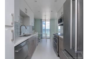 322 Buchanan St, Hollywood, FL 33019, Sold 10/18/19
