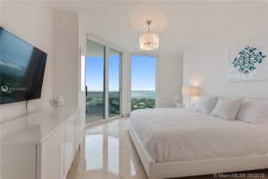 4775 Collins Ave, Miami Beach, FL 33140, Sold 03/26/20