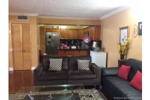 8450 SW 154th Cir Ct, Miami, FL 33193, Sold 01/24/20
