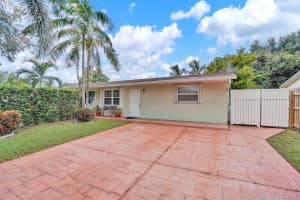 9439 SW 51st Ct, Cooper City, FL 33328, Sold 10/31/19