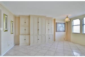 6039 Collins Ave, Miami Beach, FL 33140, Sold 12/30/20