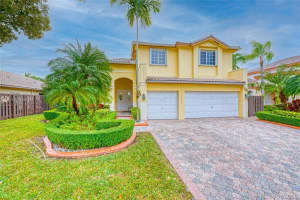 11324 NW 66th St, Doral, FL 33178, Sold 11/15/21