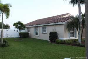 19360 NW 24th Pl, Pembroke Pines, FL 33029, Sold 11/15/19