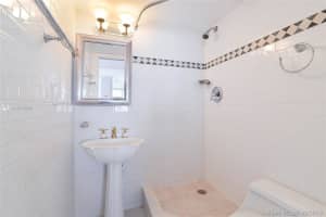 2655 Collins Ave #1012, Miami Beach, FL 33140, Sold 12/19/19