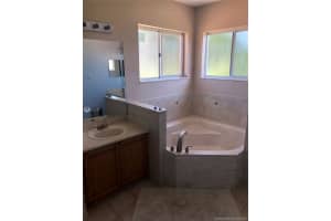 2917 Augusta Dr, Homestead, FL 33035, Sold 03/12/20