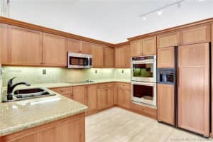 10980 SW 38th Dr, Davie, FL 33328, Sold 11/15/19