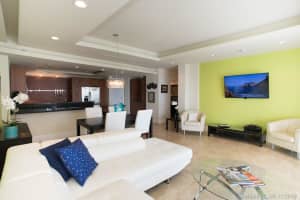5701 Collins Ave, Miami Beach, FL 33140, Sold 07/10/20