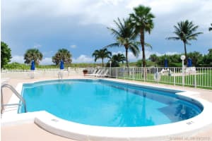 125 S Ocean Ave, Palm Beach Shores, FL 33404, Sold 12/04/19
