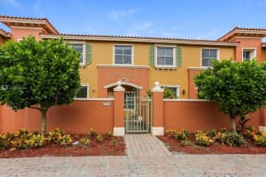 717 SW 107th Ave, Pembroke Pines, FL 33025, Sold 11/13/19