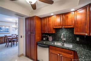 2000 S Ocean Blvd #3f, Pompano Beach, FL 33062, Sold 10/30/19