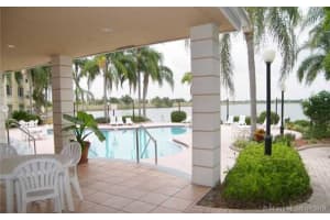 2803 N Oakland Forest Dr, Oakland Park, FL 33309, Sold 11/27/19