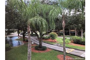 15405 Miami Lakeway N, Miami Lakes, FL 33014, Sold 01/31/20