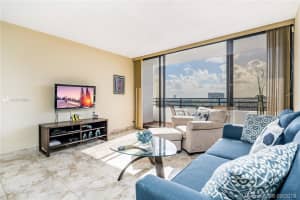 3505 S Ocean Dr, Hollywood, FL 33019, Sold 09/30/20