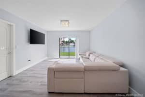 7668 SW 152nd Ave, Miami, FL 33193, Sold 01/14/20