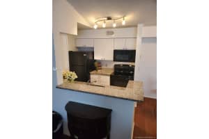 2866 S University Dr, Davie, FL 33328, Sold 11/05/19