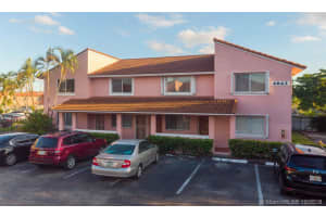 8043 Lake Dr, Doral, FL 33166, Sold 03/06/20