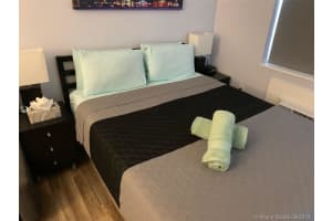 335 Ocean Dr, Miami Beach, FL 33139, Sold 10/31/19