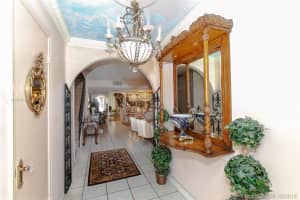 803 NE 27th Ave, Hallandale Beach, FL 33009, Sold 04/03/20