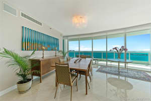 Add Building Entrance, 2127 Brickell Ave, Miami, FL 33129, Sold 09/24/19