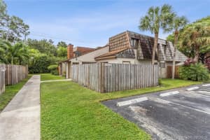 4195 Palm Bay Cir, West Palm Beach, FL 33406, Sold 11/08/19