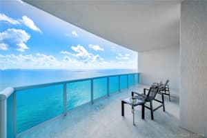 2711 S Ocean Dr, Hollywood, FL 33019, Sold 03/16/20
